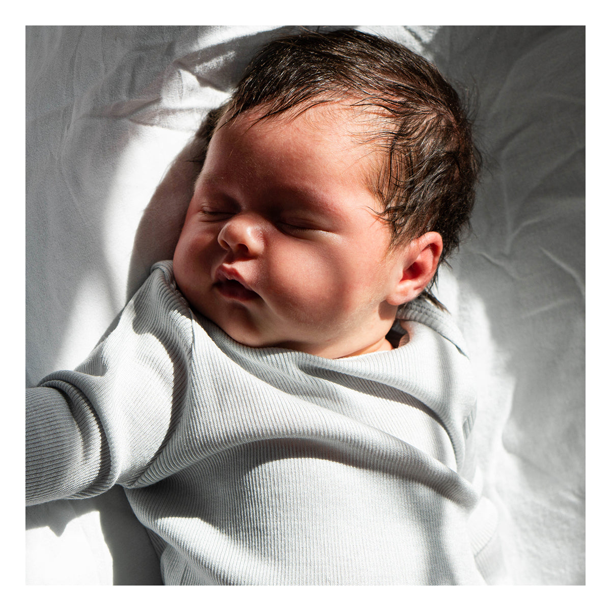 Maglia baby a manica lunga in Seta e Cashmere - Grigio Chiaro