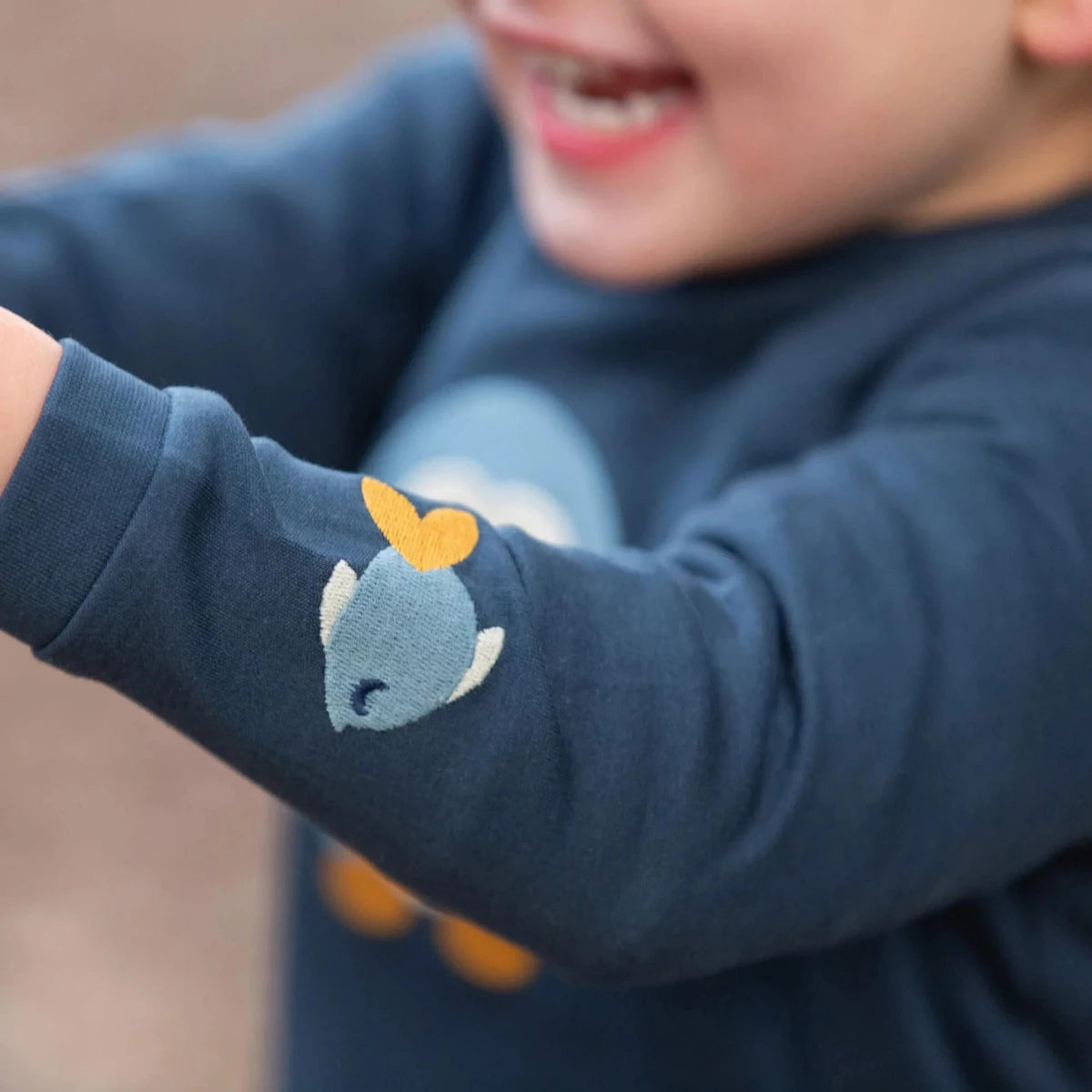 Maglia manica lunga in Cotone Biologico con applicazione - Pinguino